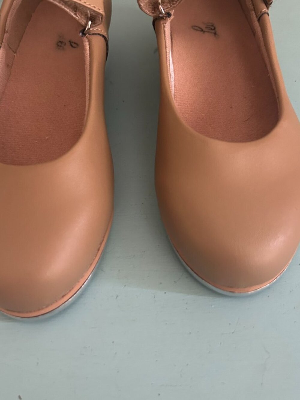 Leo Child Rhythm Tan Tap Shoe Size 10.5 Mary Jane Tap Shoe Dance Class - Picture 4 of 11